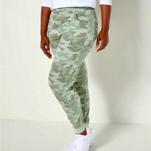 Belle by Kim Gravel Luxe French Terry Joggers in Green Camo